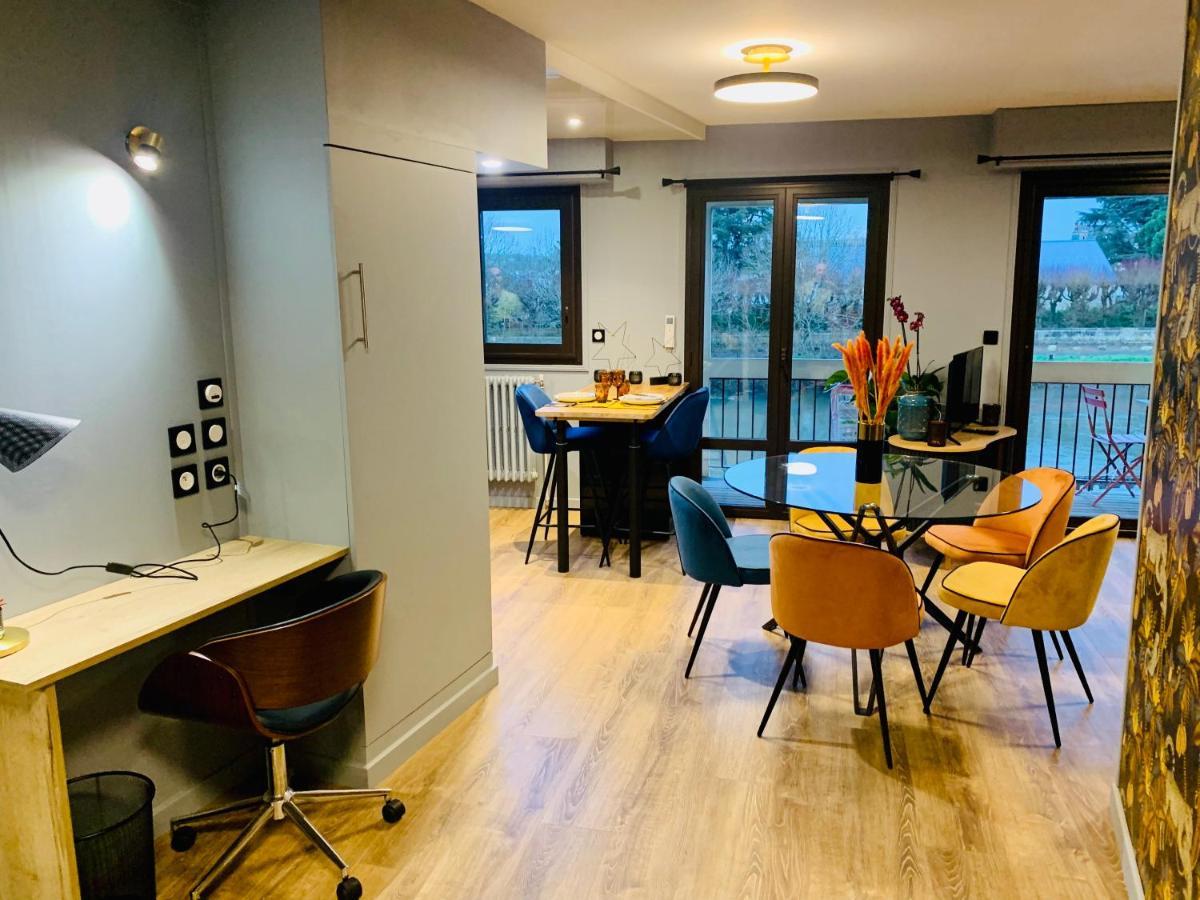 "Au Fil De La Charente" - Coeur De Saintes - Wifi Clim - Classe 4 Etoiles - 4 Pers Buitenkant foto