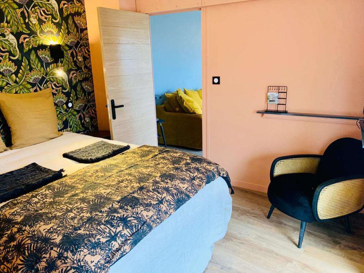 "Au Fil De La Charente" - Coeur De Saintes - Wifi Clim - Classe 4 Etoiles - 4 Pers Buitenkant foto